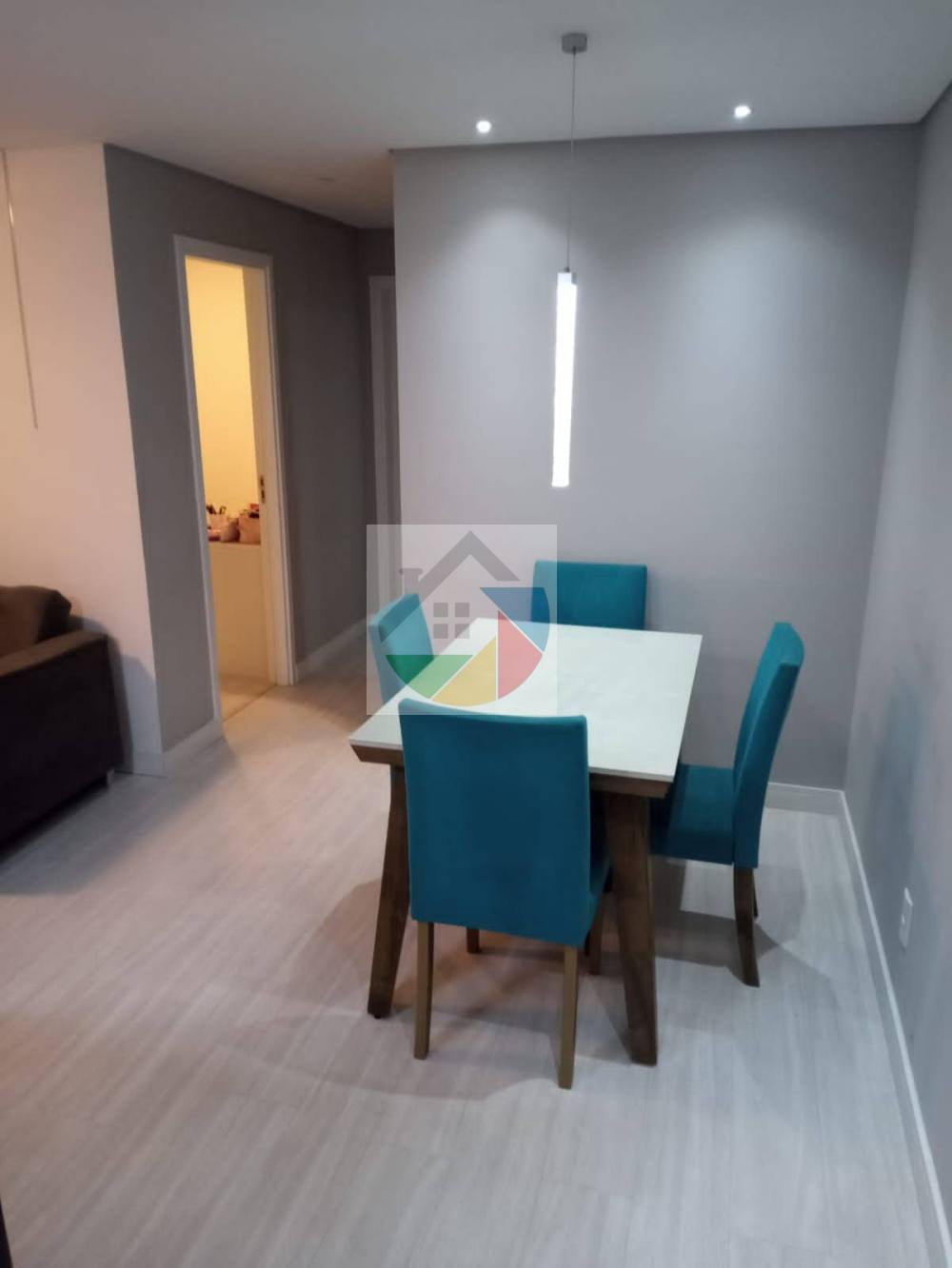 Cidade Maia - Praça - Studio House Imóveis  - Negócios Imobiliários