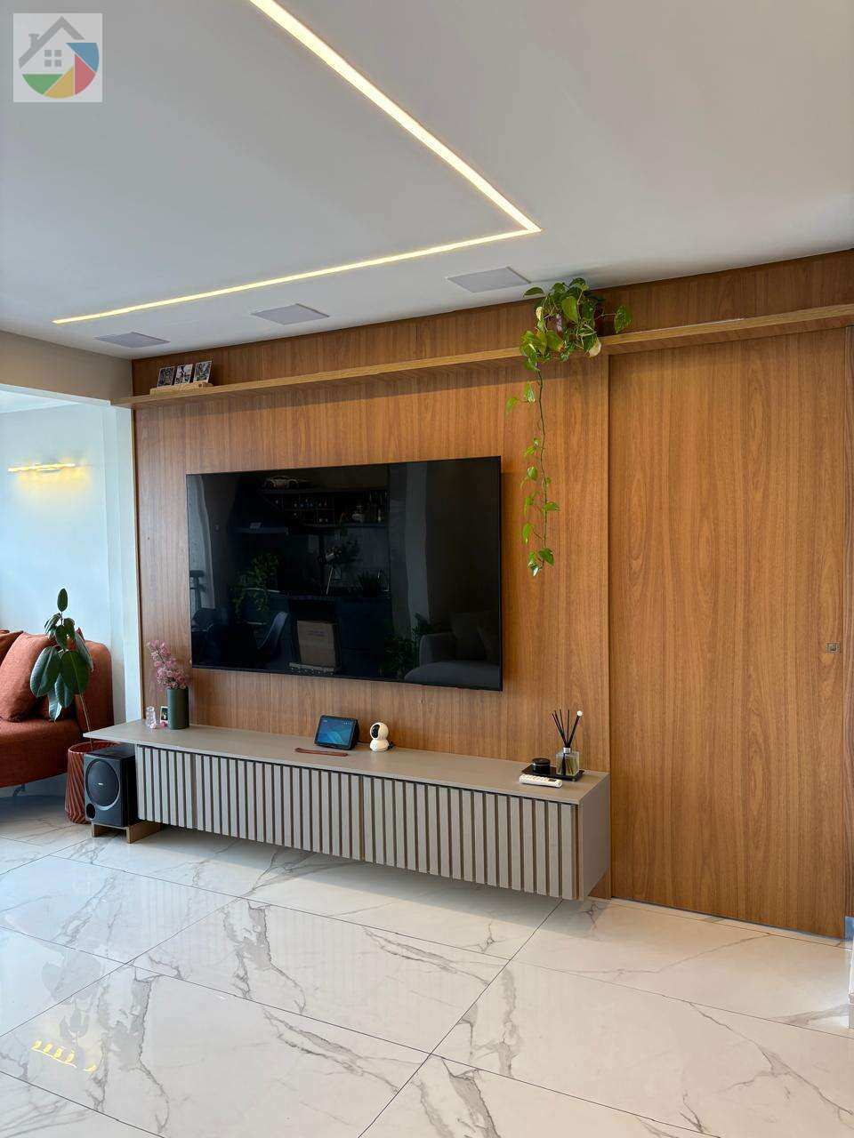 Cidade Maia - Praça - Studio House Imóveis  - Negócios Imobiliários