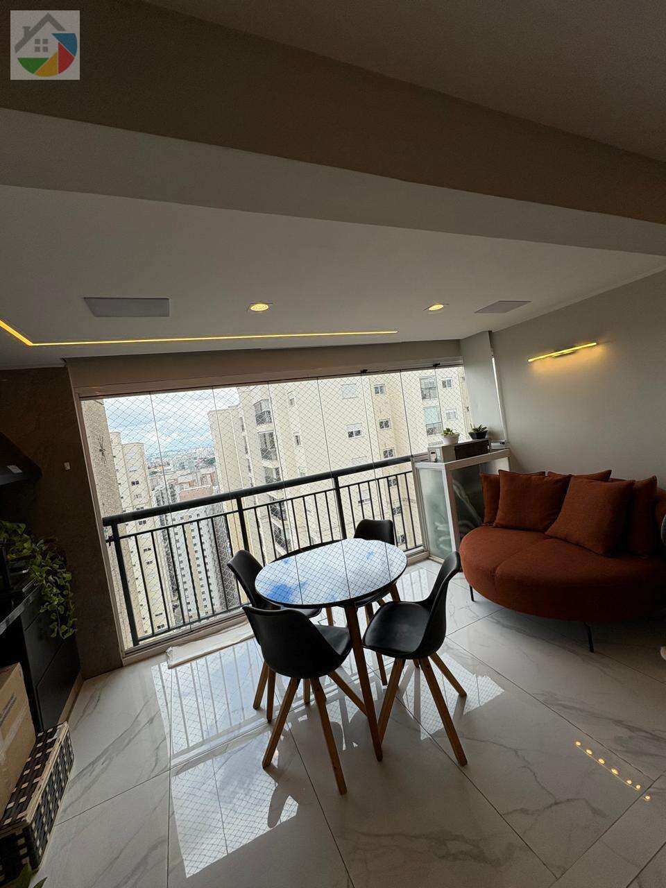 Cidade Maia - Praça - Studio House Imóveis  - Negócios Imobiliários