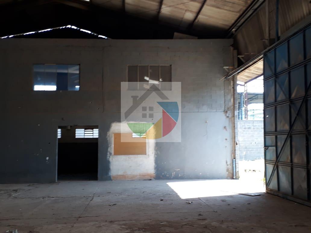 Galpão Industrial no Parque Piratininga, Itaquaquecetuba. - Studio House Imóveis  - Negócios Imobiliários