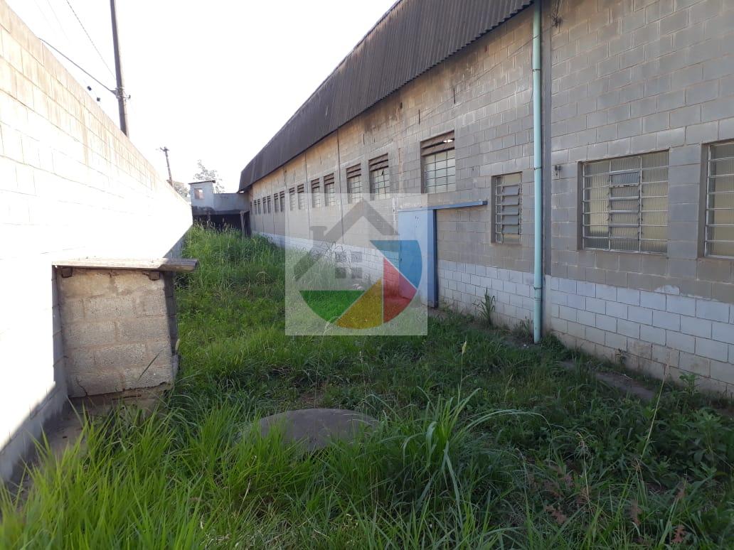 Galpão Industrial no Parque Piratininga, Itaquaquecetuba. - Studio House Imóveis  - Negócios Imobiliários